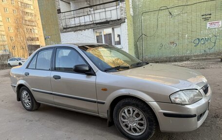 Mazda 323, 1999 год, 240 000 рублей, 2 фотография