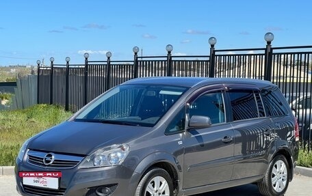 Opel Zafira B, 2012 год, 897 000 рублей, 10 фотография