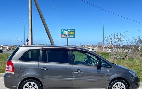 Opel Zafira B, 2012 год, 897 000 рублей, 24 фотография