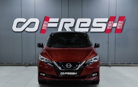 Nissan Leaf II, 2019 год, 2 200 000 рублей, 3 фотография