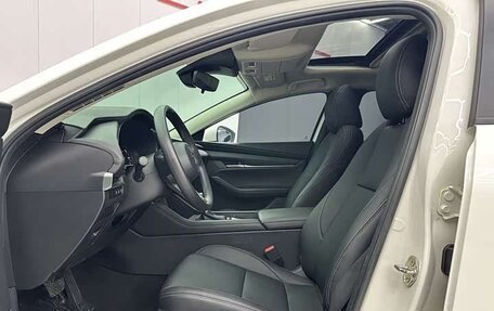 Mazda 3, 2023 год, 1 570 000 рублей, 7 фотография