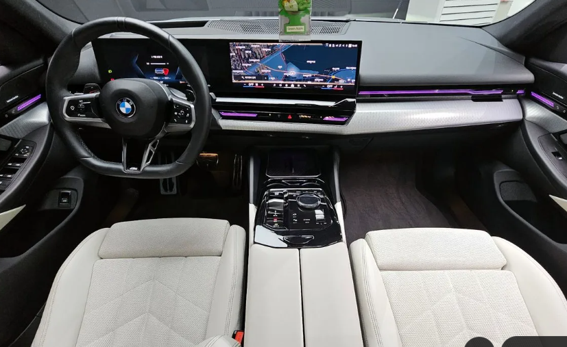 BMW 5 серия G30, 2024 год, 6 900 000 рублей, 5 фотография