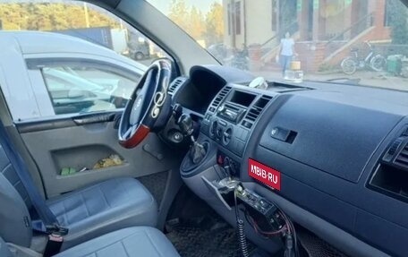 Volkswagen Transporter T5 рестайлинг, 2008 год, 1 100 000 рублей, 2 фотография