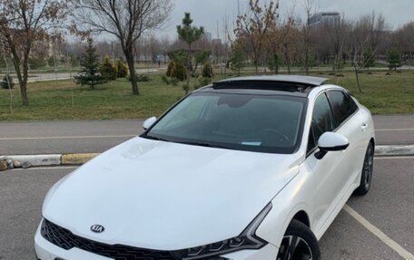 KIA K5, 2022 год, 2 370 000 рублей, 2 фотография