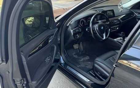 BMW 5 серия, 2017 год, 3 800 000 рублей, 19 фотография