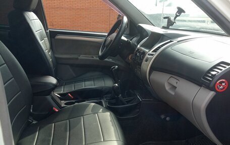 Mitsubishi Pajero Sport II рестайлинг, 2011 год, 1 150 000 рублей, 6 фотография