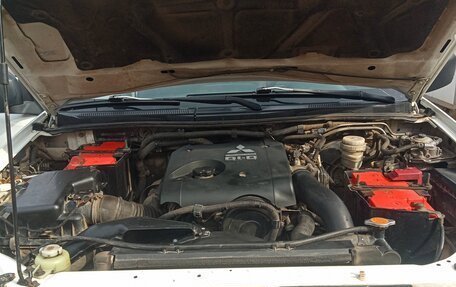 Mitsubishi Pajero Sport II рестайлинг, 2011 год, 1 150 000 рублей, 13 фотография