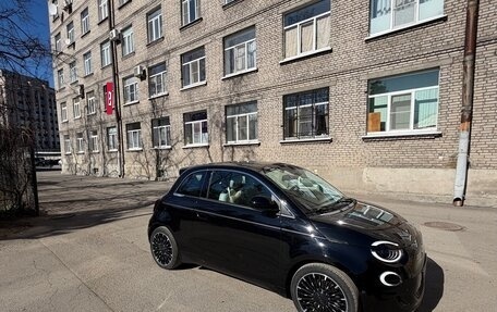 Fiat 500, 2021 год, 2 700 000 рублей, 4 фотография