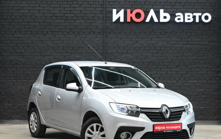 Renault Sandero II рестайлинг, 2019 год, 880 000 рублей, 3 фотография