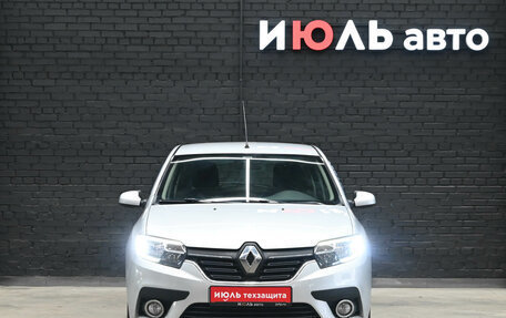 Renault Sandero II рестайлинг, 2019 год, 880 000 рублей, 2 фотография