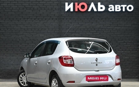 Renault Sandero II рестайлинг, 2019 год, 880 000 рублей, 4 фотография