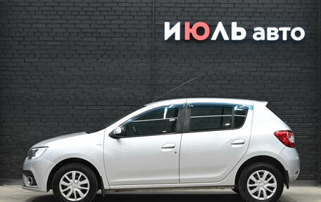 Renault Sandero II рестайлинг, 2019 год, 880 000 рублей, 7 фотография