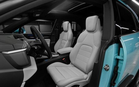 Porsche Macan, 2025 год, 15 625 000 рублей, 12 фотография