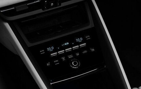 Porsche Macan, 2025 год, 15 625 000 рублей, 22 фотография