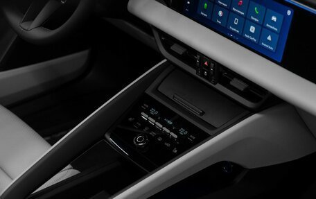 Porsche Macan, 2025 год, 15 625 000 рублей, 27 фотография