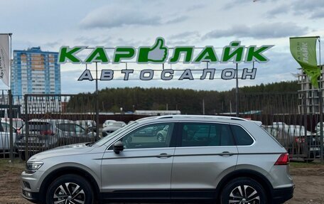Volkswagen Tiguan II, 2019 год, 2 899 000 рублей, 3 фотография