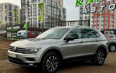 Volkswagen Tiguan II, 2019 год, 2 899 000 рублей, 7 фотография