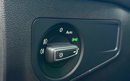 Volkswagen Tiguan II, 2019 год, 2 899 000 рублей, 11 фотография