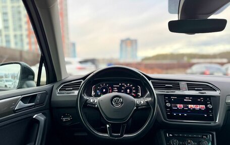 Volkswagen Tiguan II, 2019 год, 2 899 000 рублей, 14 фотография