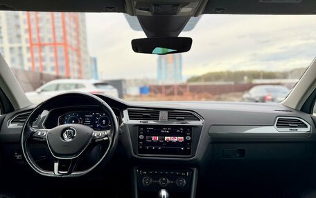 Volkswagen Tiguan II, 2019 год, 2 899 000 рублей, 13 фотография