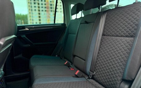 Volkswagen Tiguan II, 2019 год, 2 899 000 рублей, 26 фотография