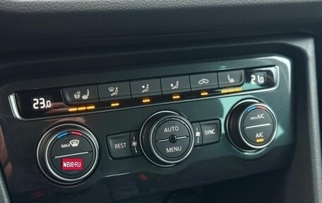 Volkswagen Tiguan II, 2019 год, 2 899 000 рублей, 20 фотография