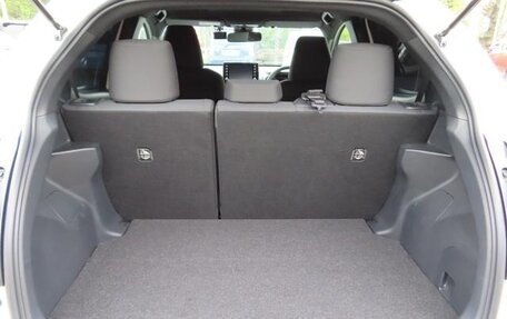 Toyota Yaris, 2020 год, 710 000 рублей, 12 фотография