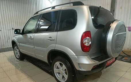 Chevrolet Niva I рестайлинг, 2015 год, 649 000 рублей, 4 фотография