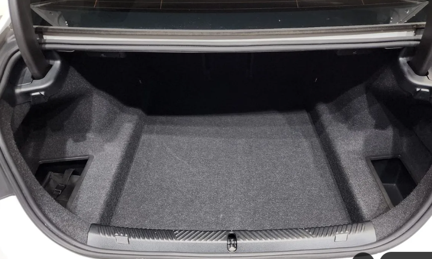 BMW 5 серия G30, 2023 год, 5 850 000 рублей, 17 фотография