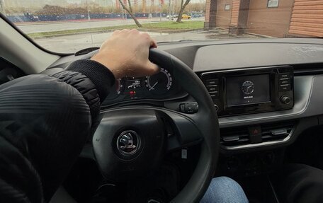 Skoda Rapid II, 2021 год, 700 000 рублей, 6 фотография