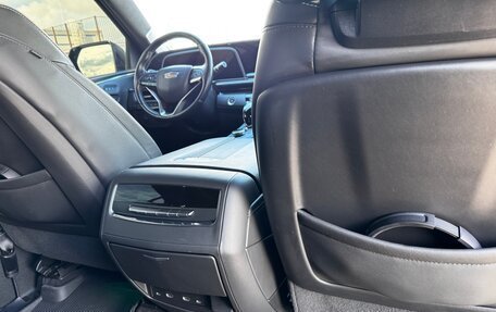 Cadillac Escalade V, 2023 год, 12 700 000 рублей, 13 фотография