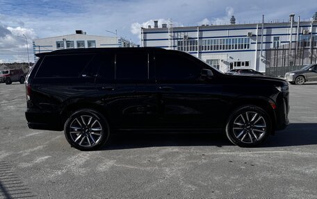 Cadillac Escalade V, 2023 год, 12 700 000 рублей, 17 фотография