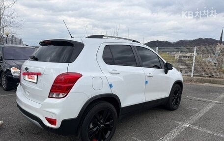 Chevrolet Trax, 2022 год, 1 270 000 рублей, 5 фотография