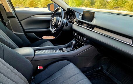 Mazda 6, 2019 год, 2 550 000 рублей, 8 фотография