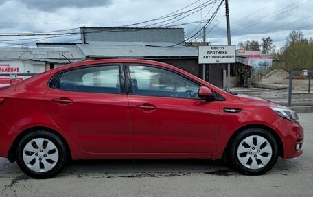 KIA Rio III рестайлинг, 2016 год, 940 000 рублей, 3 фотография