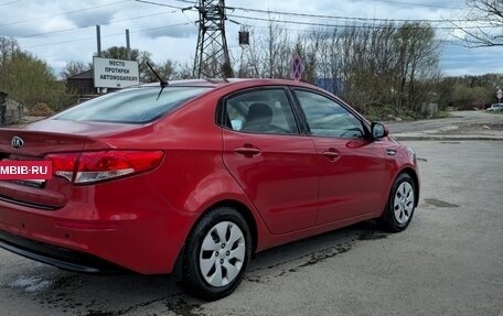 KIA Rio III рестайлинг, 2016 год, 940 000 рублей, 4 фотография