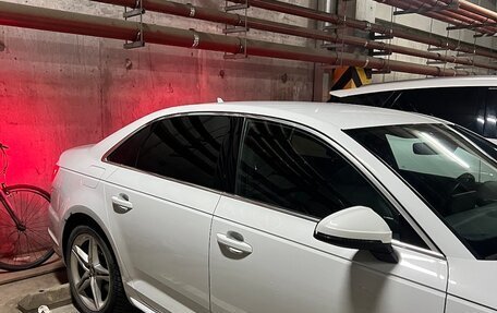 Audi A4, 2018 год, 2 590 000 рублей, 3 фотография
