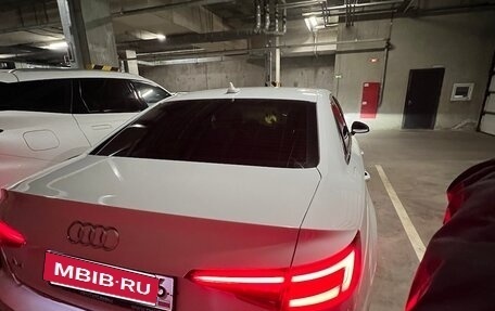Audi A4, 2018 год, 2 590 000 рублей, 4 фотография