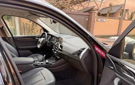 BMW X3, 2018 год, 3 300 000 рублей, 9 фотография