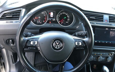 Volkswagen Tiguan II, 2020 год, 2 200 000 рублей, 9 фотография