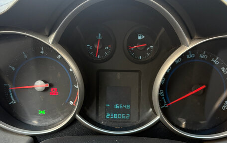 Chevrolet Cruze II, 2013 год, 650 000 рублей, 3 фотография