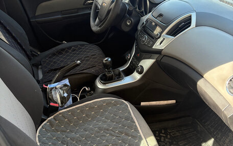 Chevrolet Cruze II, 2013 год, 650 000 рублей, 10 фотография