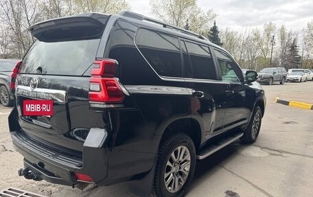 Toyota Land Cruiser Prado 150 рестайлинг 2, 2017 год, 5 100 000 рублей, 8 фотография