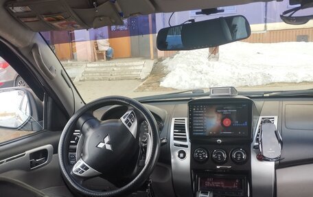 Mitsubishi Pajero Sport II рестайлинг, 2011 год, 1 600 000 рублей, 5 фотография