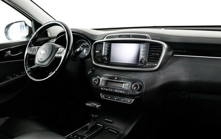 KIA Sorento III Prime рестайлинг, 2018 год, 2 450 000 рублей, 9 фотография