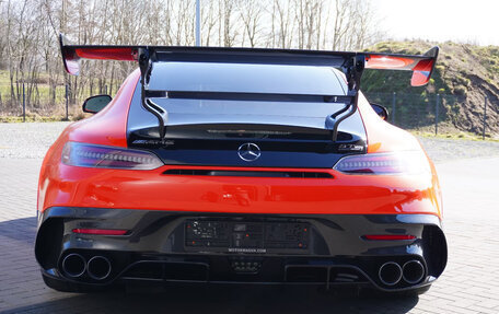 Mercedes-Benz AMG GT I рестайлинг, 2023 год, 42 000 000 рублей, 13 фотография