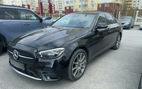 Mercedes-Benz E-Класс, 2022 год, 3 449 000 рублей, 1 фотография