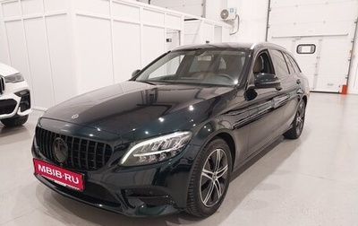 Mercedes-Benz C-Класс, 2019 год, 2 350 000 рублей, 1 фотография