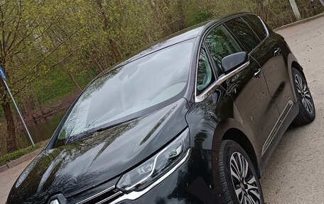 Renault Espace V рестайлинг, 2017 год, 1 800 000 рублей, 1 фотография