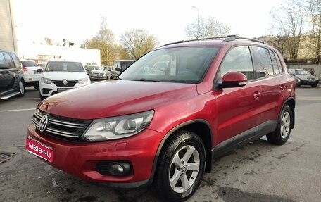 Volkswagen Tiguan I, 2011 год, 899 000 рублей, 1 фотография
